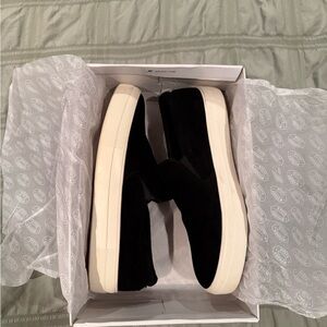 Women’s Black Slip-On Sneakers